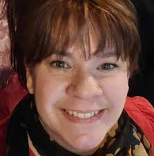 Does anyone in Torrington do braids