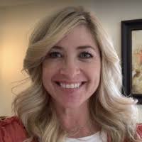 Tamara Mcfadden's Instagram, Twitter & Facebook