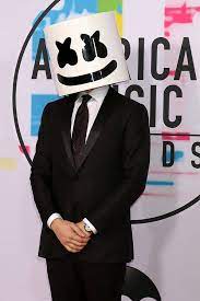 Слушать песни и музыку marshmello онлайн. Das Vermogen Von Marshmello Wie Reich Ist Der Dj Popkultur De