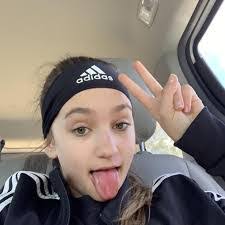 Laura Verderber's Instagram, Twitter & Facebook