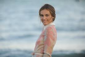 Her father served in the polish air force. Kasia Smutniak Stella Polacca Del Nuovo Cinema Italiano Gazzetta Italia