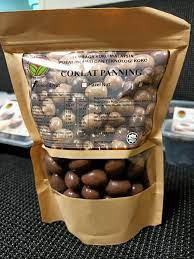 The malaysian cocoa board (mcb) or lembaga koko malaysia is a federal statutory research and development agency under the ministry of plantation industries and comodities (previously called ministry of primary industries malaysia). Biskut Dan Kuih Buatan Tempatan Antarabangsa Posts Facebook