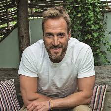 Breaking news headlines about ben fogle linking to 1,000s of websites from around the world. Conde Nast Traveller Invites You To An Evening With Ben Fogle Cn Traveller