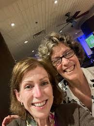 Elizabeth Strom's Instagram, Twitter & Facebook