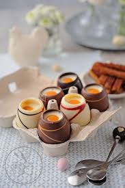 Oeufs A La Coque Gourmands Amuses Bouche Oeufs De Paques Chocolat Recettes De Paques Dessert Paques