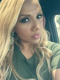 Stacy Laird's Instagram, Twitter & Facebook