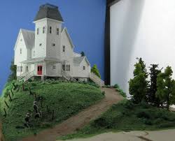 No town is perfect—unless that town happens to be a model town. The Maitland S House From The 1988 Beetlejuice Movie 1 220 Scale Beetlejuice House Cool Pictures Beetlejuice Movie