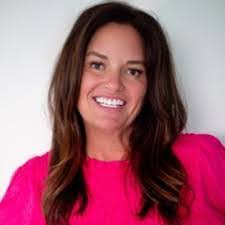 Michelle Schlindwein's Instagram, Twitter & Facebook