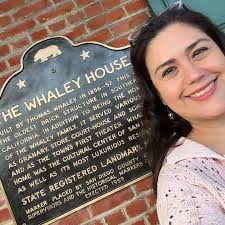 Agatha Andrews (@agathaandrewsauthor) • Instagram photos and videos