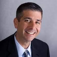 Mark Iseminger's Instagram, Twitter & Facebook