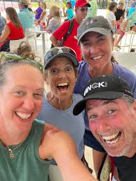 Lee Whitwell and Jamie Oncins make it three in a row for the APP/AARP Tour  taking the mixed gold medal today at the $150k Chase APP Miami Open. By  winning this event,