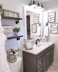 Pin By Anya Smilanick On Bathroom Ideas In 2021 Farmhouse Bathroom Decor Small Farmhouse Bathroom Bathroom Decor
