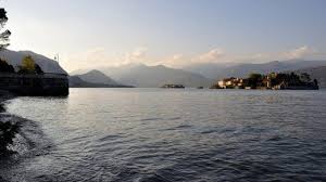 Stresa è uno dei luoghi più rinomati del lago maggiore e si trova sulla sponda piemontese del lago: Stresa E Le Isole Borromee Perla Del Lago Maggiore Piemonte