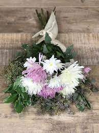 Asters Flower Delivery Pasadena Same Day Flower Delivery Beautiful Bouquet Of Flowers Flowers Bouquet