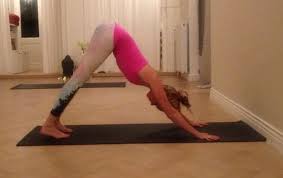 Yogahouding Uitgelicht Downward Facing Dog Yoga Flower