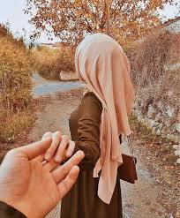 Before this trend was followed by only muslims. View 15 Hidden Face Instagram Stylish Hijab Dp