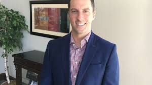 Former aide says Greitens relied