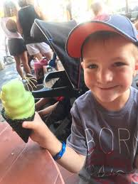 Disney Golden Oak Outpost food disappointments