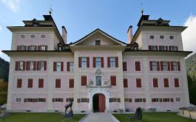 Schloss Wolfsthurn In Ratschings Mareit Medieval Castle Castle House Styles