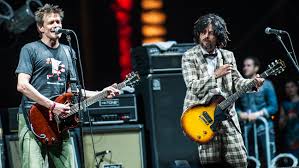 Something for everyone interested in hair, makeup, style, and body positivity. Coachella Green Day S Billie Joe Armstrong Joins The Replacements For A Night Hollywood Reporter