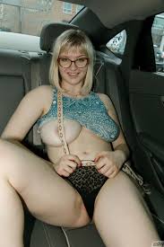 Vicky Chandler Nude - 14 Pictures: Rating 7.7010