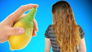 Adding honey to lemon juice is an effective way to condition your hair and reduce the frizz. How To Bleach Your Hair With Lemon Juice Youtube