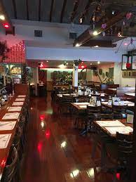 Pin By Kristel Desanto On Restaurants I Ve Been To And It Japanese Restaurant Restaurant Decor