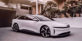 The company expects to deliver its. Lucid Motors Plant Marktstart In Deutschland Fur 2022 Electrive Net