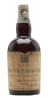 Dewar S Victoria Vat Bot 1950s Spring Cap Scotland Smoked Whiskey Whiskey Recipes Whisky