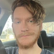 How far do people go between fill-ups in miles?