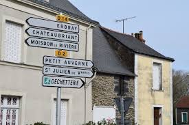 On avance dans notre parcours, on retrouve les je la compare parfois à un grand village, avec ses habitants brillants et où de nombreux événements surviennent. Villes Ou Il Fait Bon Vivre Les Communes Pres De Chateaubriant Tres Tres Mal Classees L Eclaireur De Chateaubriant