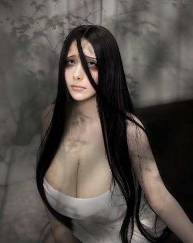 Manicu Oana nude photo 1