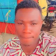 Ade Emmanuel (@ade.emmanuel78)