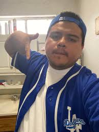 Anthony Alarcon (@tonyscarf06) • Instagram photos and videos