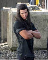Jacob+black+long+hair | twilight series photo contest round 9 jacob with long hair. Taylor Swift Taylor Lautner Next Up In Abduction Taylor Lautner Taylor Lautner Long Hair Jacob Black Twilight