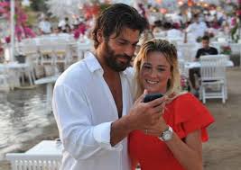 She is an italian television presenter from catania, sicily. Diletta Leotta L Affronto A Can Yaman Le Immagini Non Lasciano Dubbi