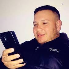 Freddy Chamorro's Instagram, Twitter & Facebook