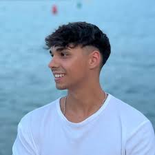 Noel Schmidt (@noel.smt) • Threads, Say more