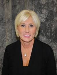 Christina Cheek's Instagram, Twitter & Facebook