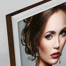 Marco Ortona de mesa de plata plateada para fotos de 10 x 15 cm, se puede  colocar horizontalmente, chapado en plata. Fabricado en Italia : Amazon.es:  Hogar y cocina