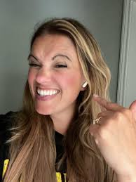 What to discuss at Miscon with the narrator about Guest