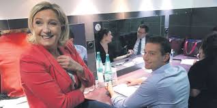 Jordan bardella seems new to many voters but has been involved in national rally since he was 16, becoming a regional paris councillor at 20. Rassemblement National Jordan Bardella Le Novice Aux Vieilles Ficelles