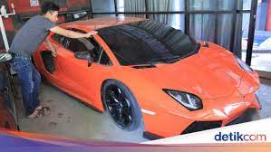 Intip Bengkel Modifikasi Replika Lamborghini Dan Ferrari Di Bandung