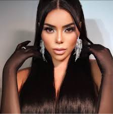 The best comics in NYC performing in a tiny Comedy Bar. A Unique Boutique  Comedy Experience! #lowereastsidenyc #comedybar #nyccomedy #lescomedy...