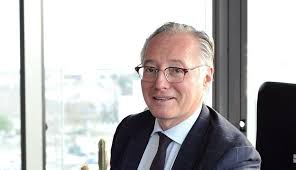 Événements, partenariats, offres d'emploi, jeux. Coronavirus Hugues Brasseur Credit Agricole Une Crise Tres Differente De Celle De Angers Maville Com