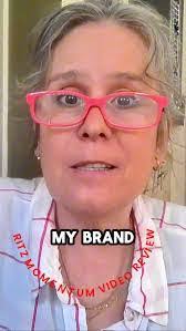 Denise Mucci's Instagram, Twitter & Facebook