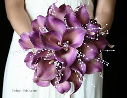 Purple Calla Lily Wedding Flowers I Love This Bouquet And It Would Go Well With Th Purple Calla Lilies Purple Calla Lilies Wedding Calla Lily Wedding Flowers