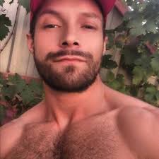 𝕸𝖆𝖝 𝕿𝖗𝖊𝖓𝖙 🎤 (@maxtrent) • Threads, Say more