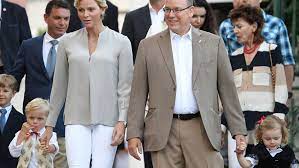 Aktuell ist fürst albert in tokio bei den olympischen sommerspielen anzutreffen. Charlene Von Monaco Aktuelle Themen Nachrichten Bilder Stuttgarter Zeitung