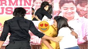 Rashmika mandanna had wished vijay deverakonda by posting, 'happiest birthday to my comrade! Vijay Devarakonda Rashmika Mandanna Lovely Moment Dear Comrade Success Meet Filmylooks Youtube